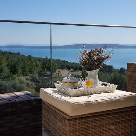 Perla Hvar Apartamento 3*