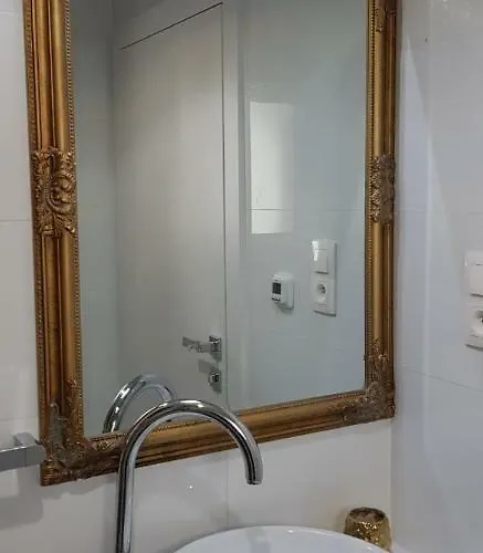 Perla Hvar Διαμέρισμα 3*