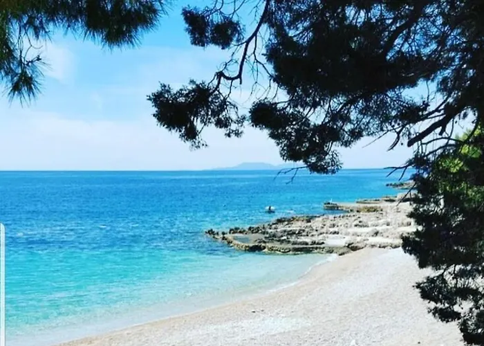Perla Hvar Διαμέρισμα 4*